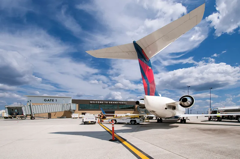 A photo of a plane at the Grand Forks Airport (GFK).